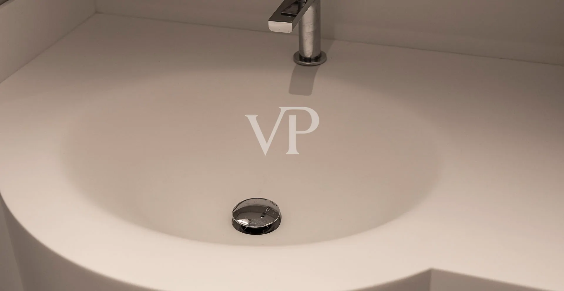 Raffinierte 2-Zimmer-Wohnung im 2. Stock in Torre Milano ex novo 2022