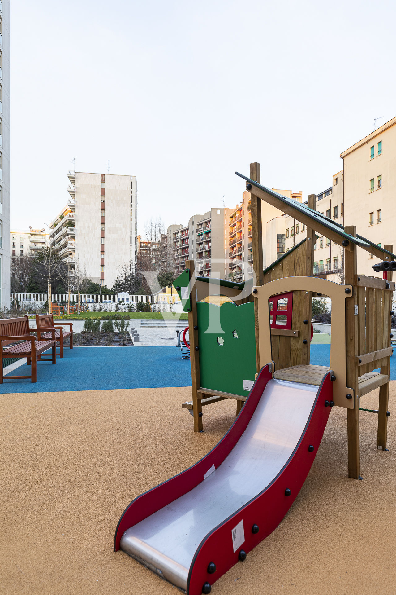 Raffinierte 2-Zimmer-Wohnung im 2. Stock in Torre Milano ex novo 2022