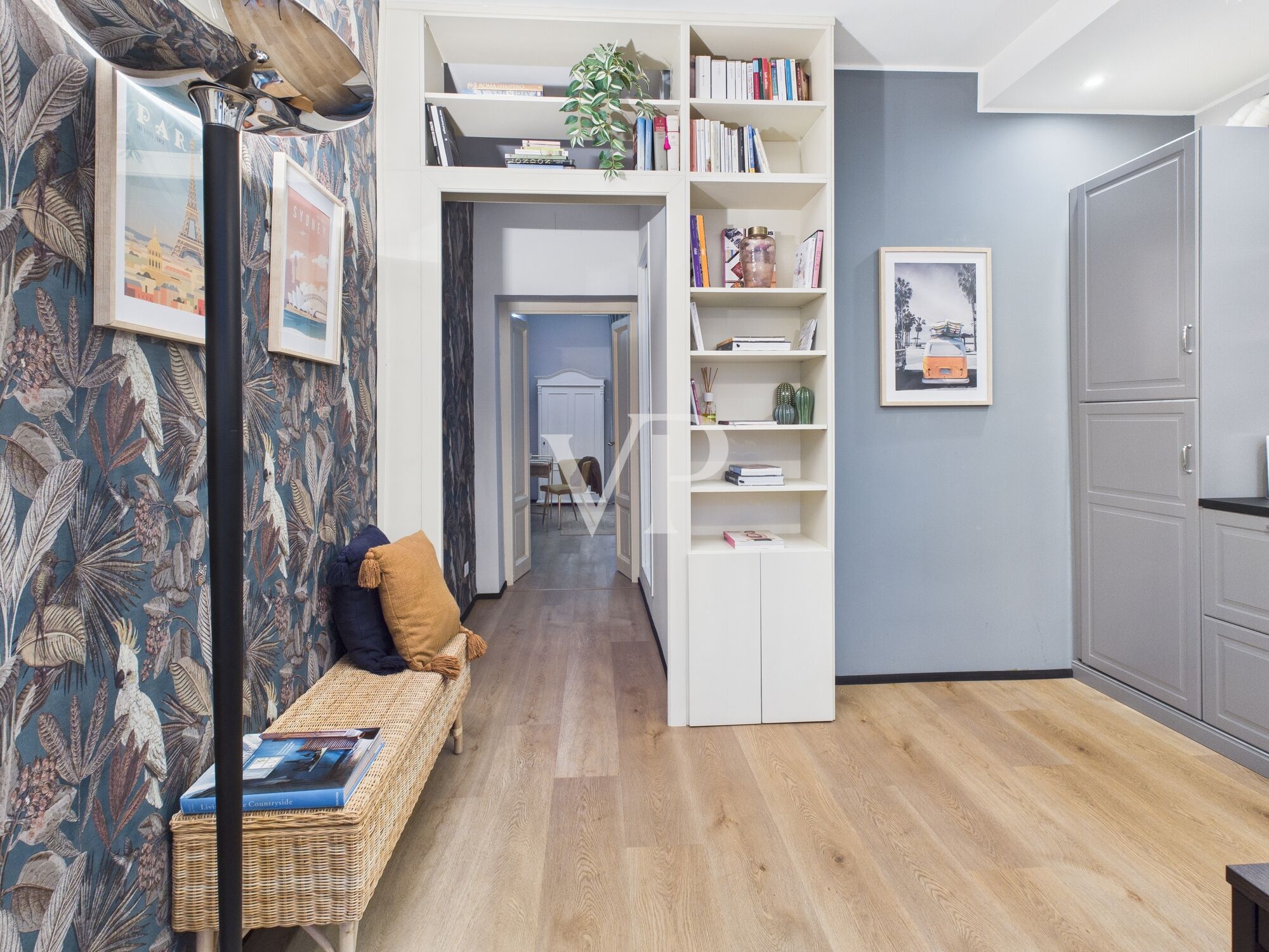 Wunderschön renovierte Zwei-Zimmer-Wohnung mit hoher Rentabilität
