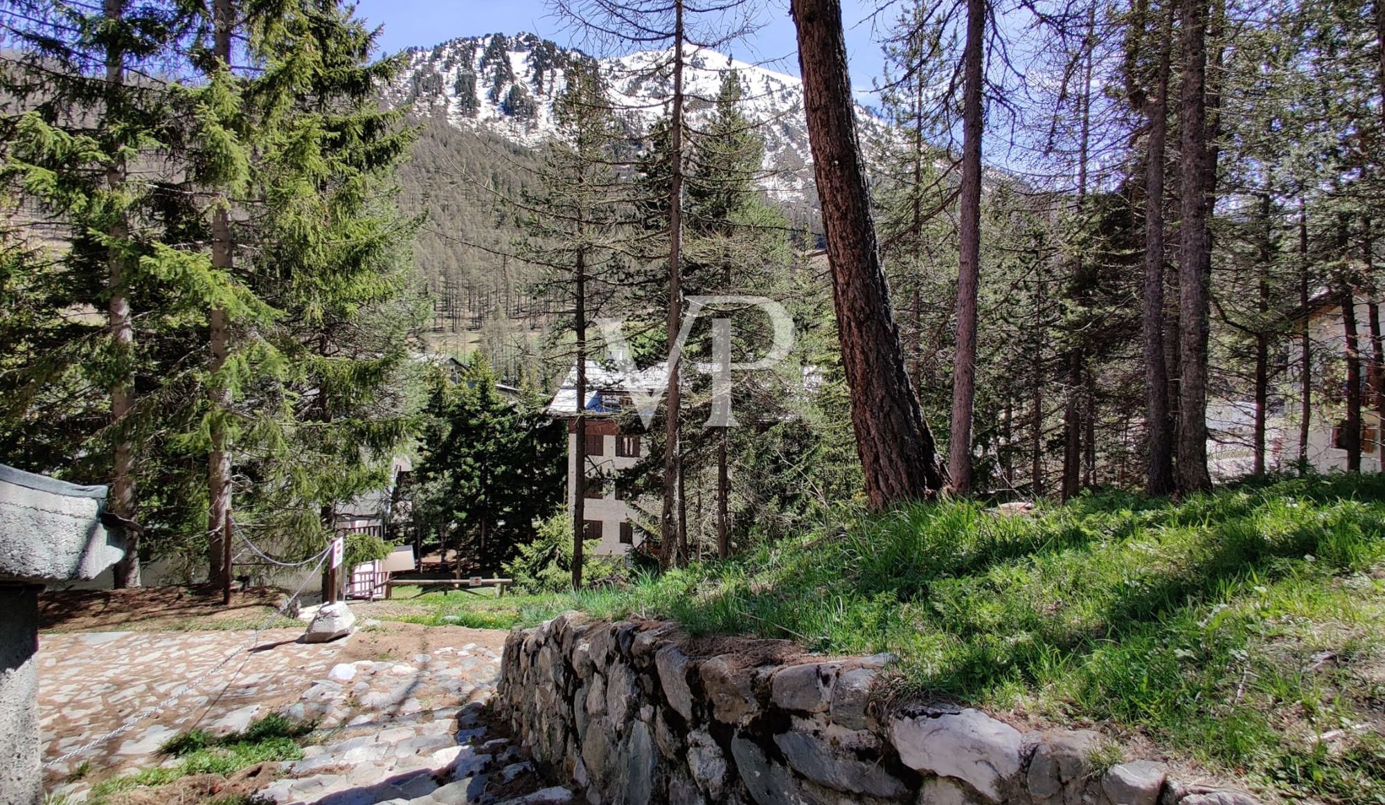Hotel/Chalet a medida con impresionantes vistas