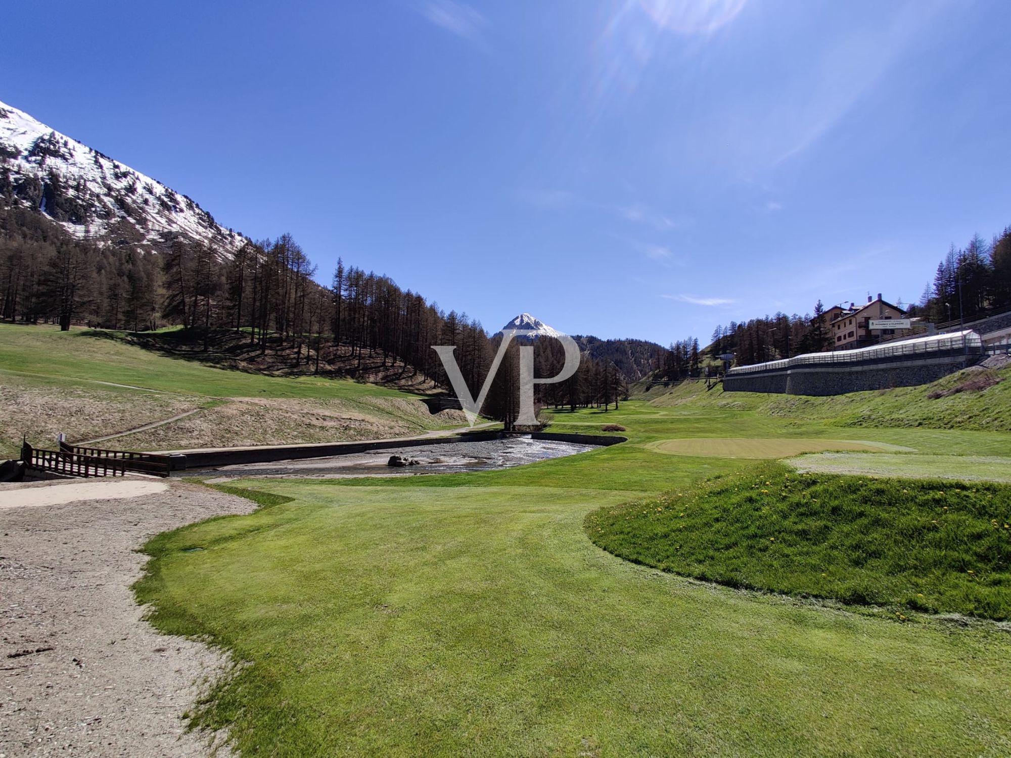 Hotel/Chalet zum Selbstgestalten mit atemberaubender Aussicht