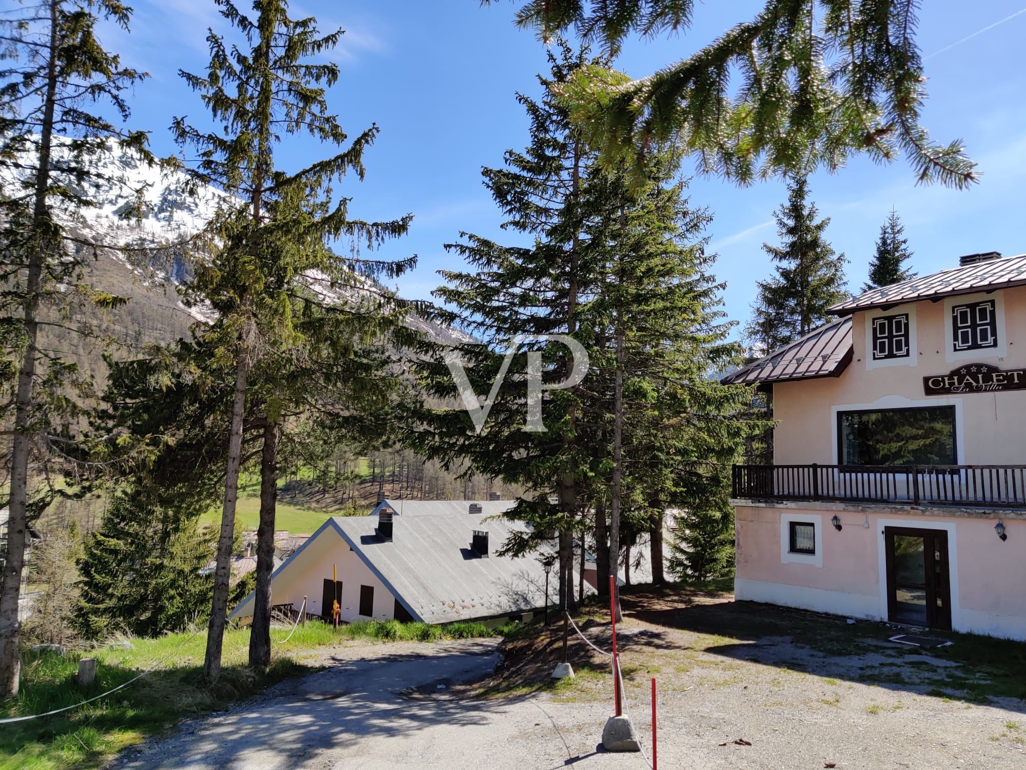 Hotel/Chalet zum Selbstgestalten mit atemberaubender Aussicht
