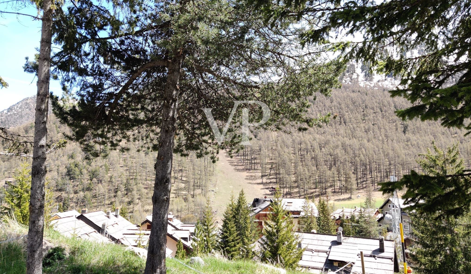 Hotel/Chalet a medida con impresionantes vistas