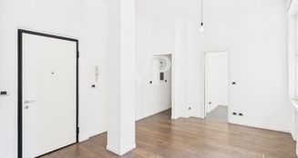 von_poll_real_estate_property_IT252942283_image_15