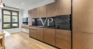 von_poll_real_estate_property_IT252942285_image_4