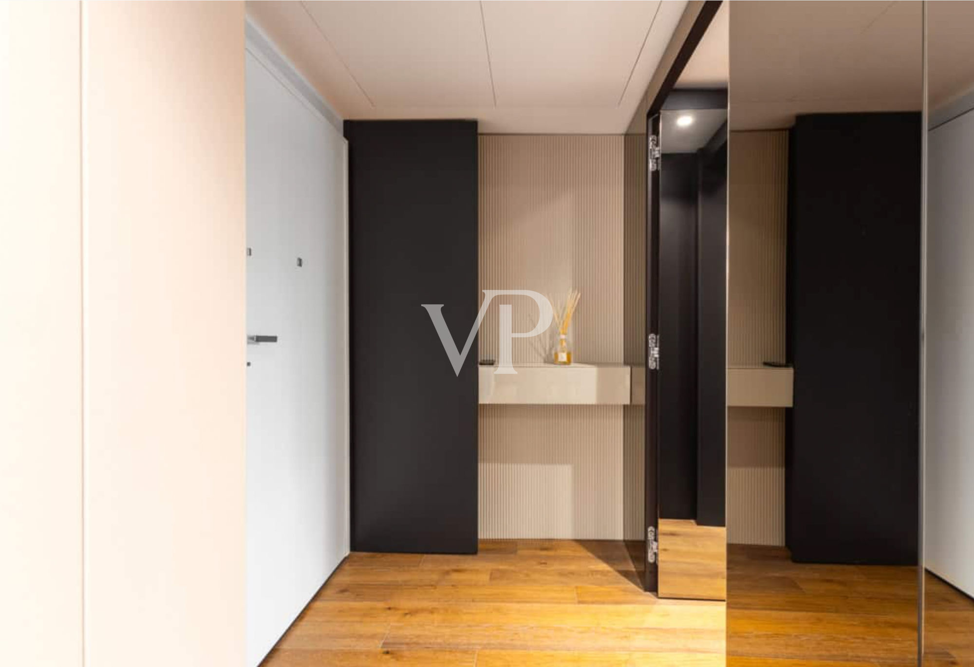 Helle Ein-Zimmer-Wohnung im 3. Stock eines Neubaus