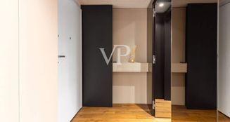 von_poll_real_estate_property_IT252942285_image_16