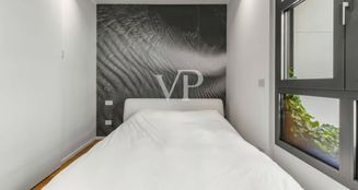 von_poll_real_estate_property_IT252942285_image_12