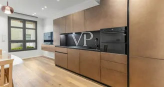 von_poll_real_estate_property_IT252942285_image_2