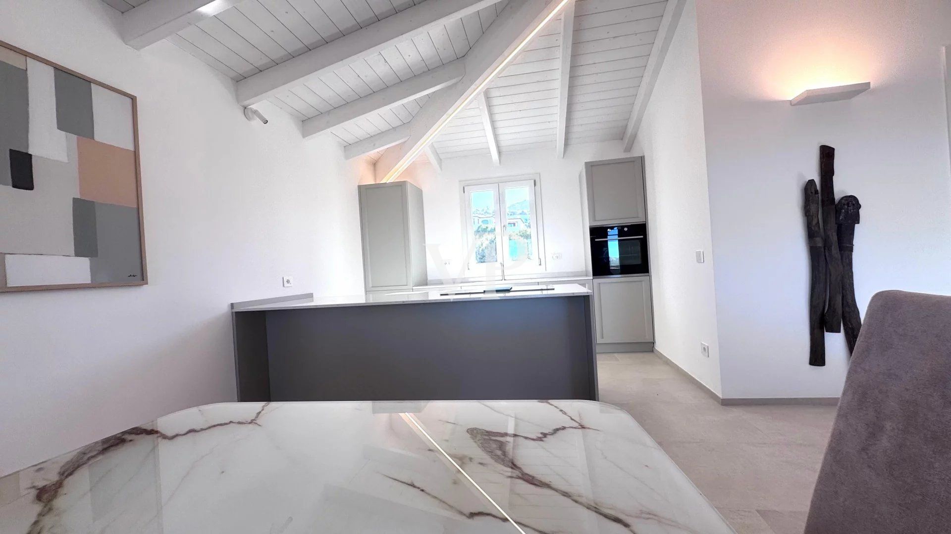 Repräsentatives Reihenhaus mit Pool