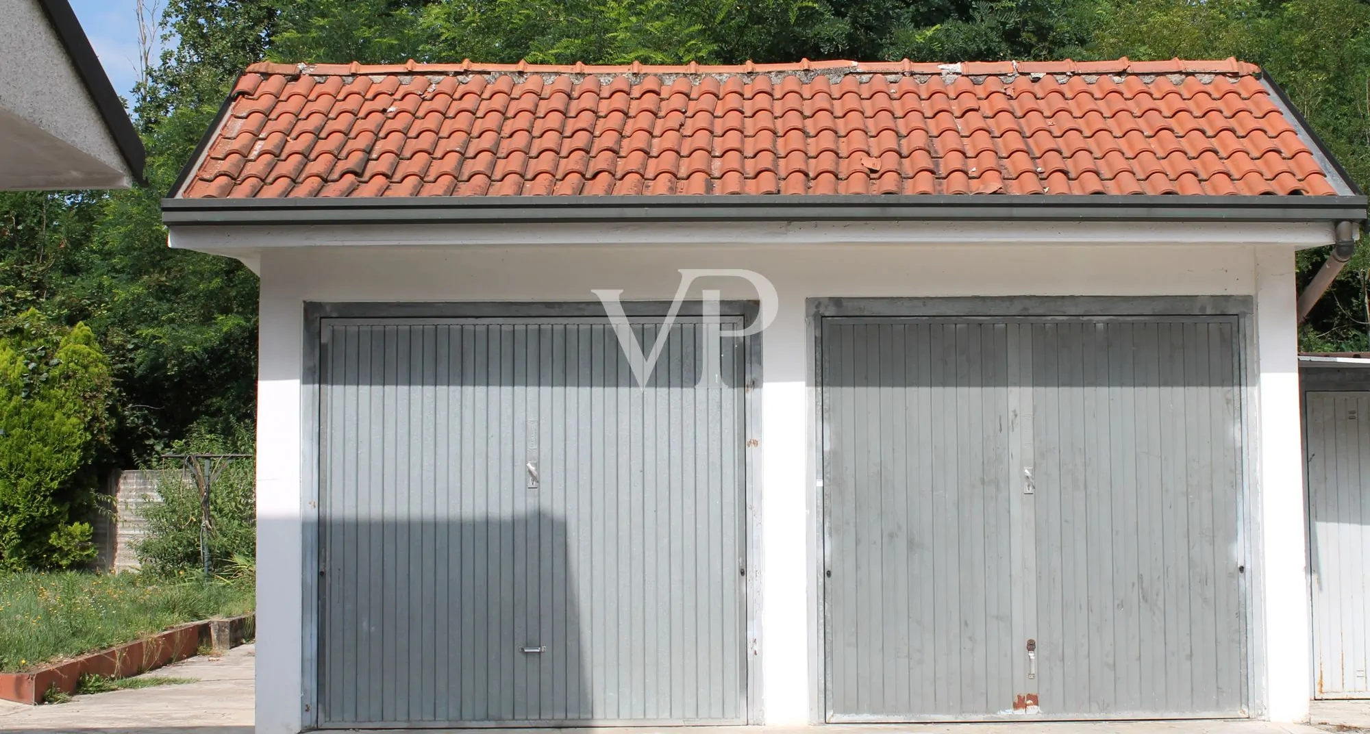 Box+ area esterna parcheggio