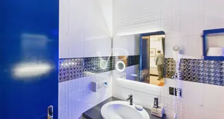 von_poll_real_estate_property_IT252942306_image_114