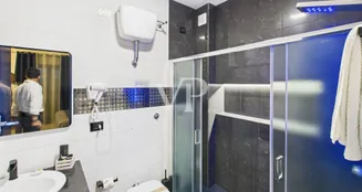 von_poll_real_estate_property_IT252942306_image_106