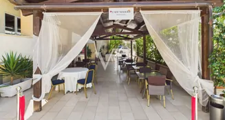 von_poll_real_estate_property_IT252942306_image_8