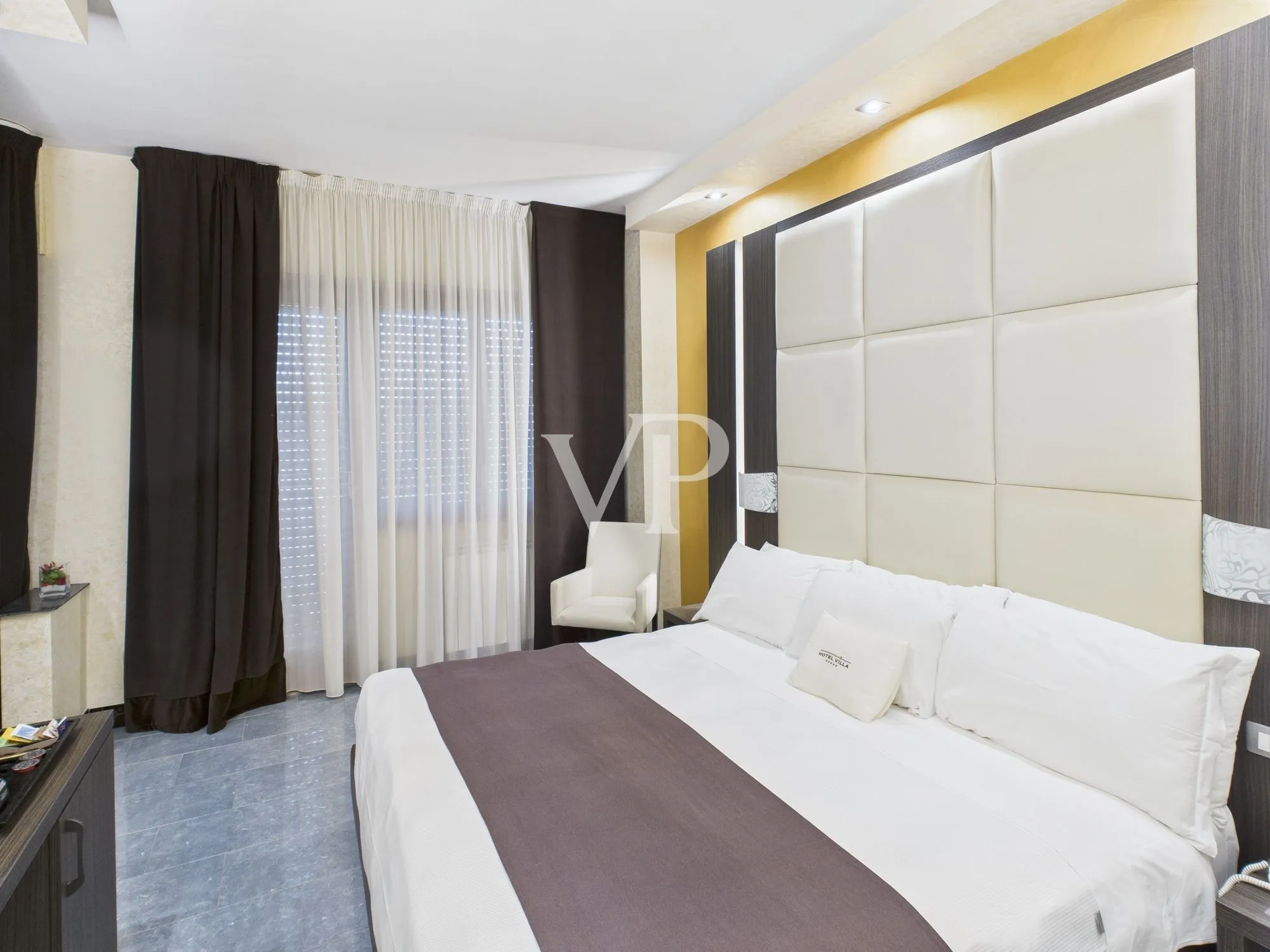 Hotel Villa 400 meters from the sea