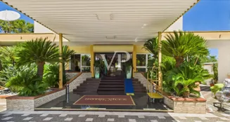 von_poll_real_estate_property_IT252942306_image_0