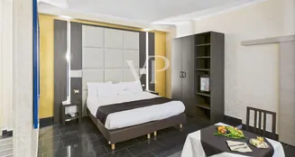 von_poll_real_estate_property_IT252942306_image_56