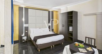 von_poll_real_estate_property_IT252942306_image_56