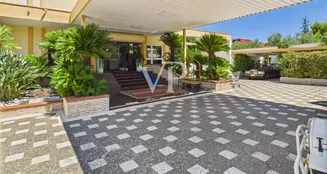 von_poll_real_estate_property_IT252942306_image_5