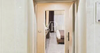 von_poll_real_estate_property_IT252942306_image_35