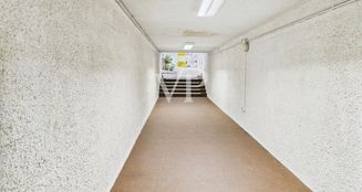 von_poll_real_estate_property_IT252942306_image_67