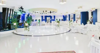 von_poll_real_estate_property_IT252942306_image_64