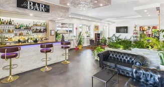 von_poll_real_estate_property_IT252942306_image_88