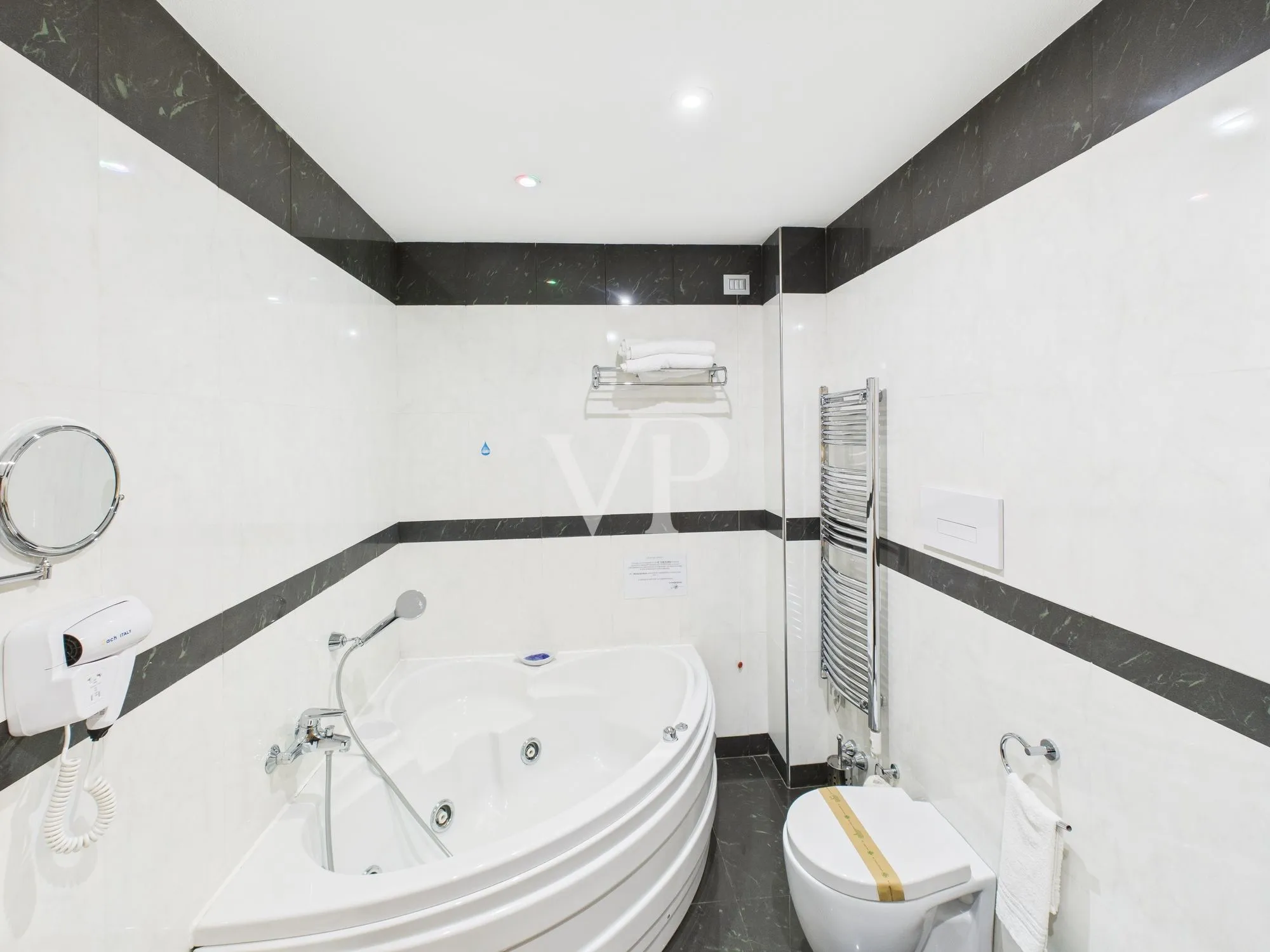 Hotel Villa 400 meters from the sea