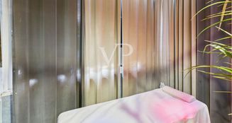 von_poll_real_estate_property_IT252942306_image_48
