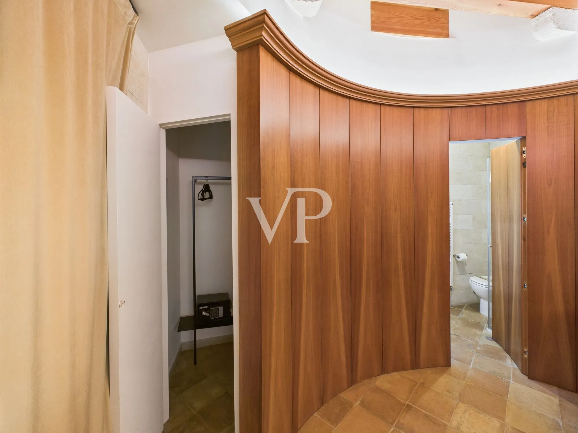 Hotel Villa 400 meters from the sea