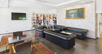 von_poll_real_estate_property_IT252942306_image_90