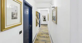 von_poll_real_estate_property_IT252942306_image_102