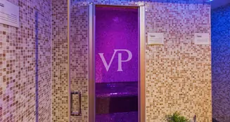 von_poll_real_estate_property_IT252942306_image_17