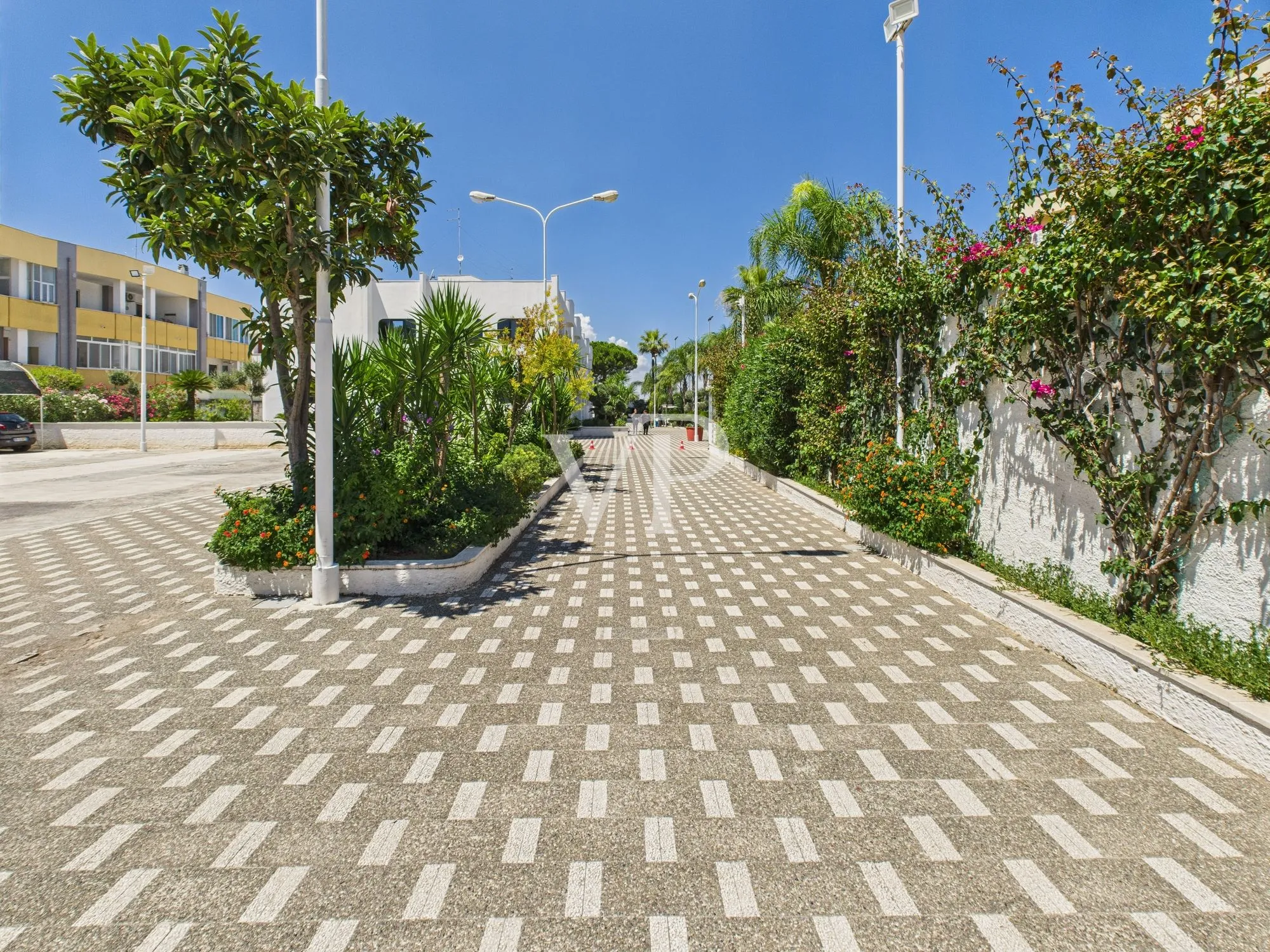 Hotel Villa 400 meters from the sea