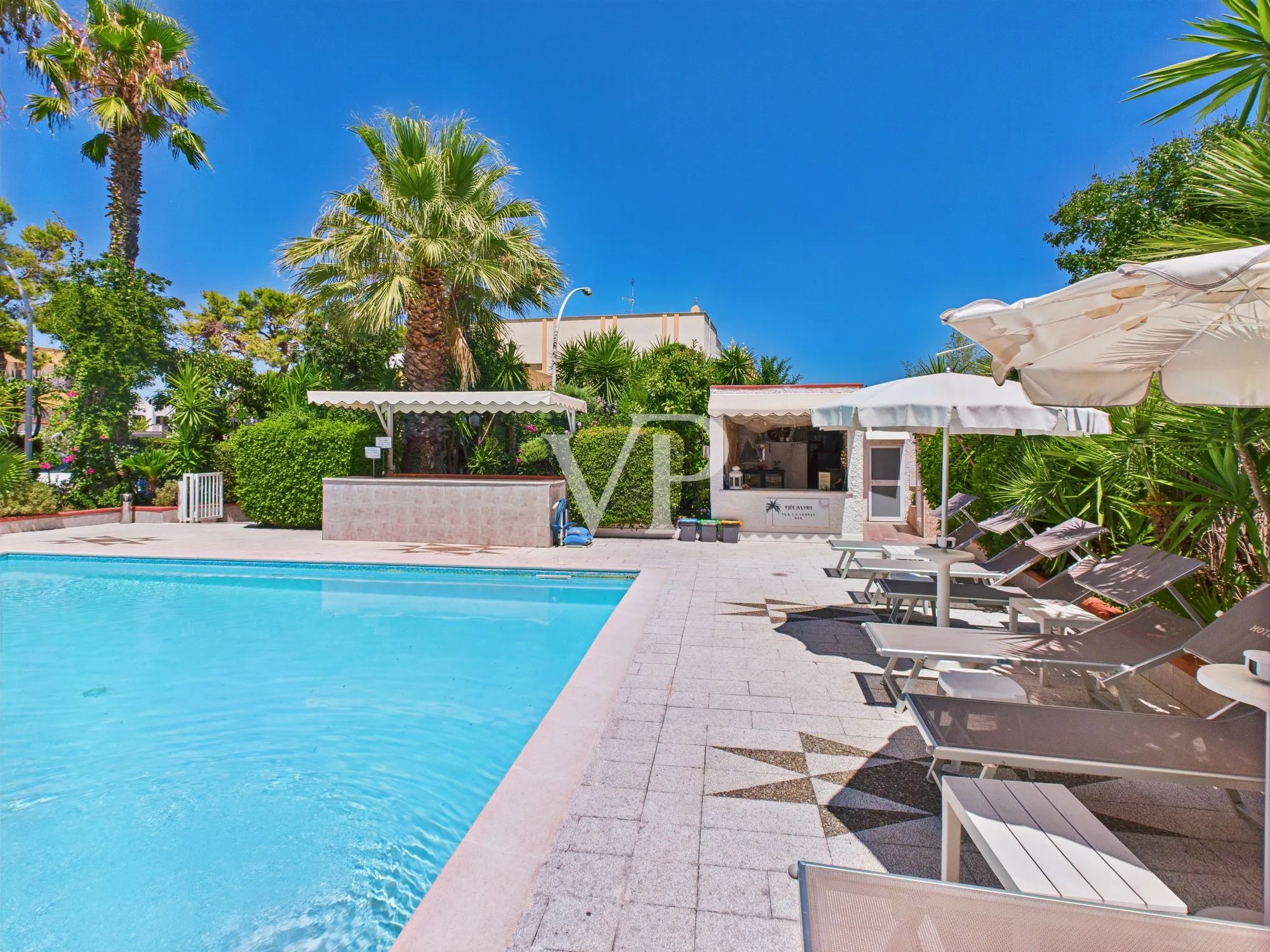 Hotel Villa 400 meters from the sea