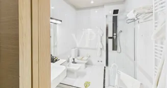 von_poll_real_estate_property_IT252942306_image_30