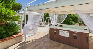 von_poll_real_estate_property_IT252942306_image_79