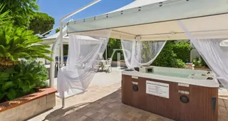 von_poll_real_estate_property_IT252942306_image_79