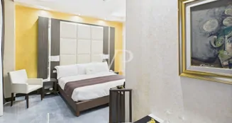 von_poll_real_estate_property_IT252942306_image_45