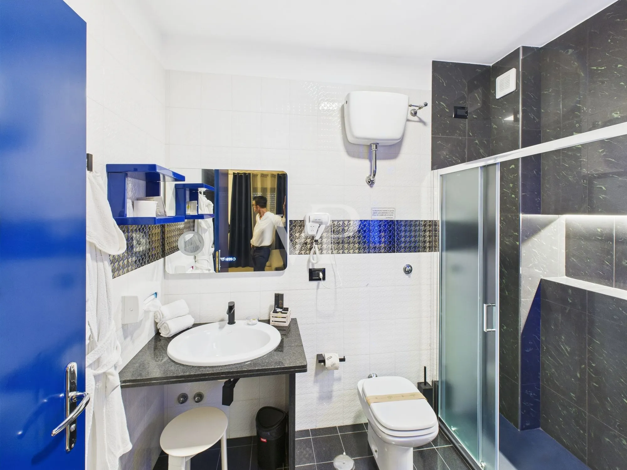 Hotel Villa 400 meters from the sea