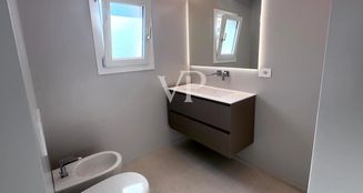 von_poll_real_estate_property_IT252942300_image_27