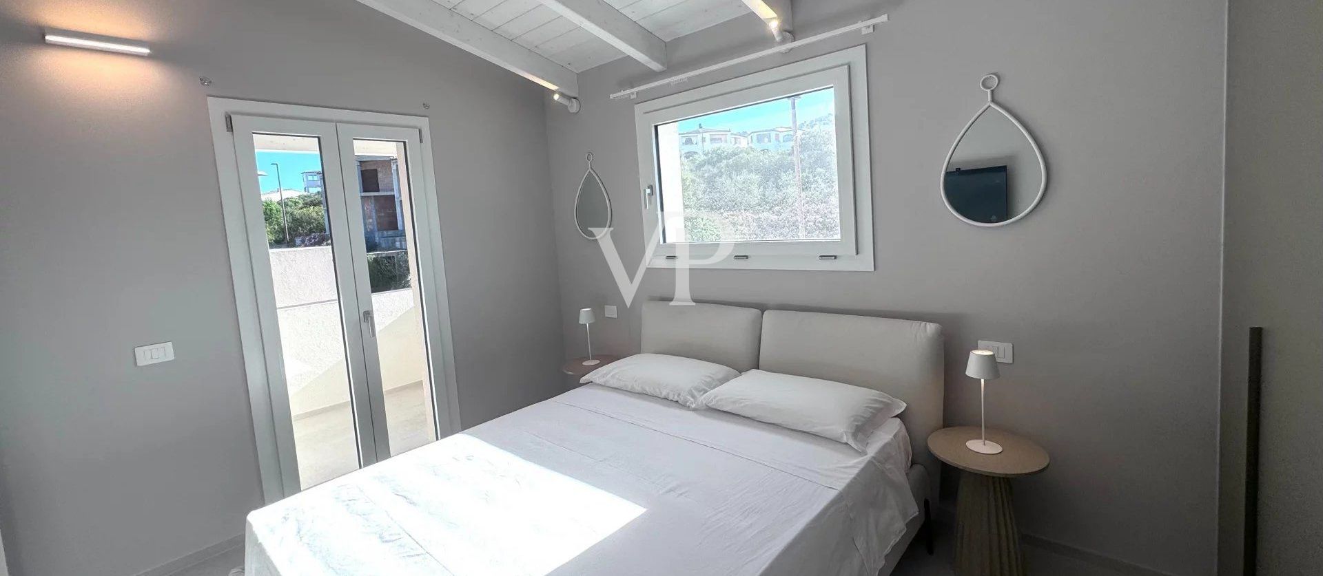Prestigeträchtiges Penthouse mit atemberaubender Terrasse mit Meerblick