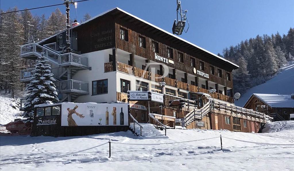 Hotel Monte Triplex, ski-in/ski-out a Sauze d’Oulx