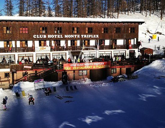 Hotel Monte Triplex, ski-in/ski-out a Sauze d’Oulx