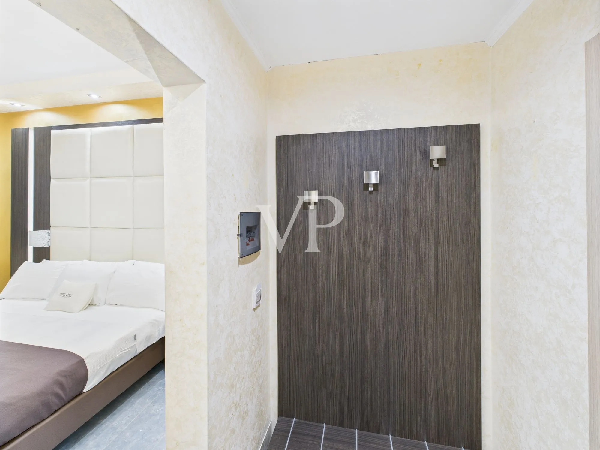 Aktivhotel mit Schwimmbad und tropischem Garten