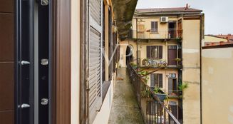 von_poll_real_estate_property_IT252942307_image_16
