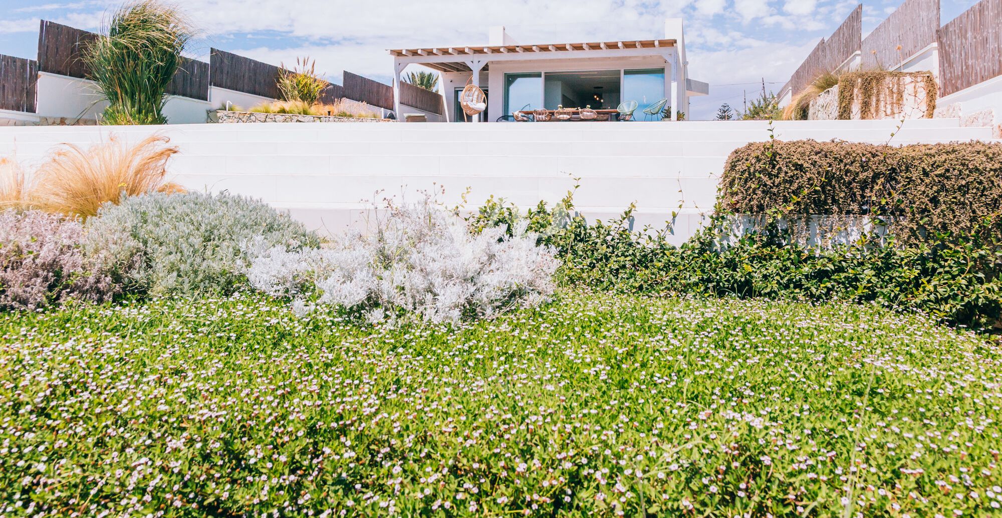 Exklusive Design-Villa zwischen Meer und Natur in Cava D'Aliga - Ostsizilien