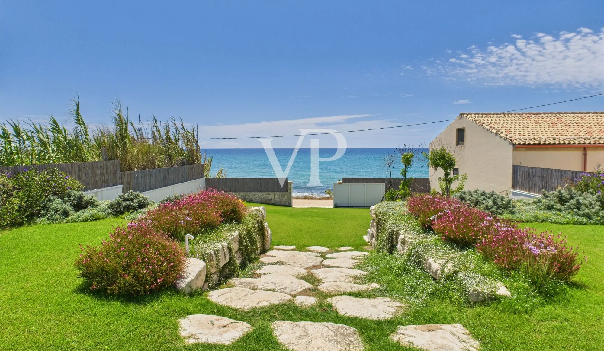 Exclusive design villa between sea and nature in Cava D'Aliga - Eastern Sicily