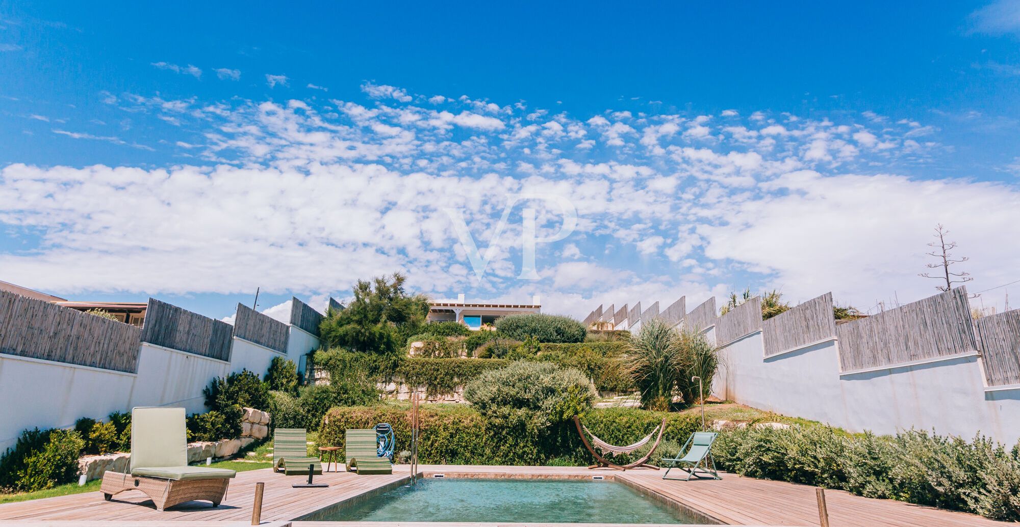 Exklusive Design-Villa zwischen Meer und Natur in Cava D'Aliga - Ostsizilien