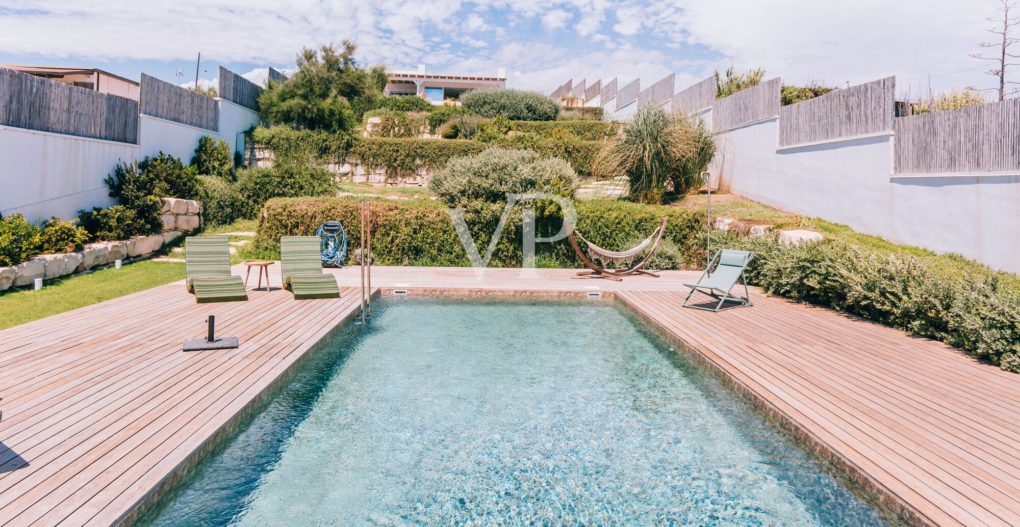 Exklusive Design-Villa zwischen Meer und Natur in Cava D'Aliga - Ostsizilien